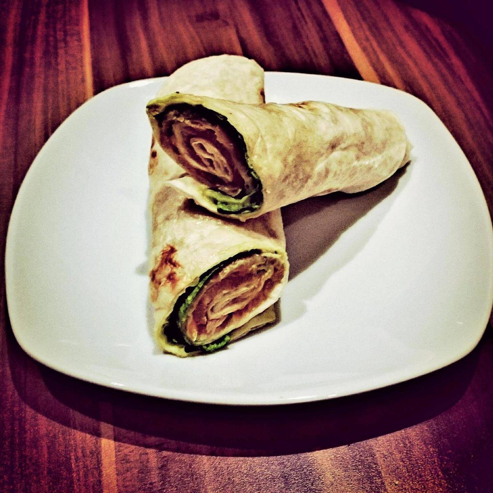 Avocado-Lachs-Wraps