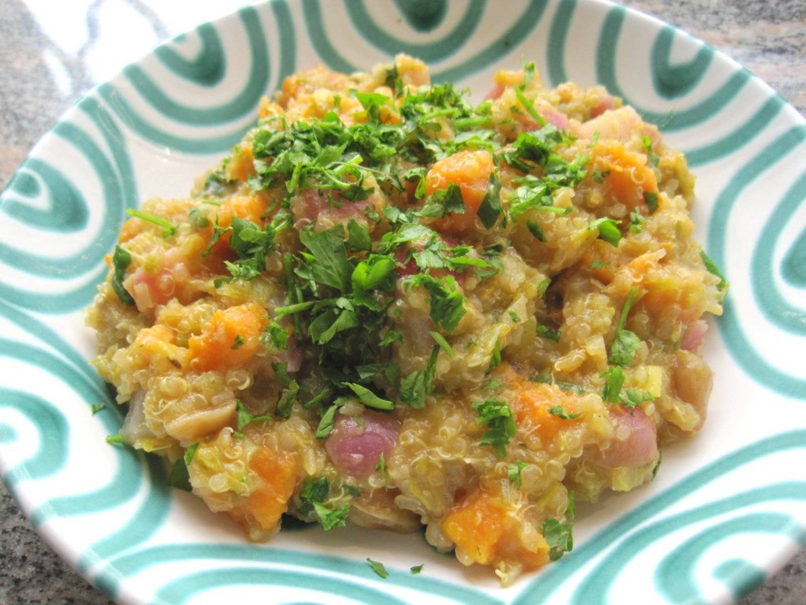 Quinotto mit Süßkartoffeln und Radieschen Rezept - ichkoche.de Quinotto mit Süßkartoffeln und Radieschen Rezept - ichkoche.de