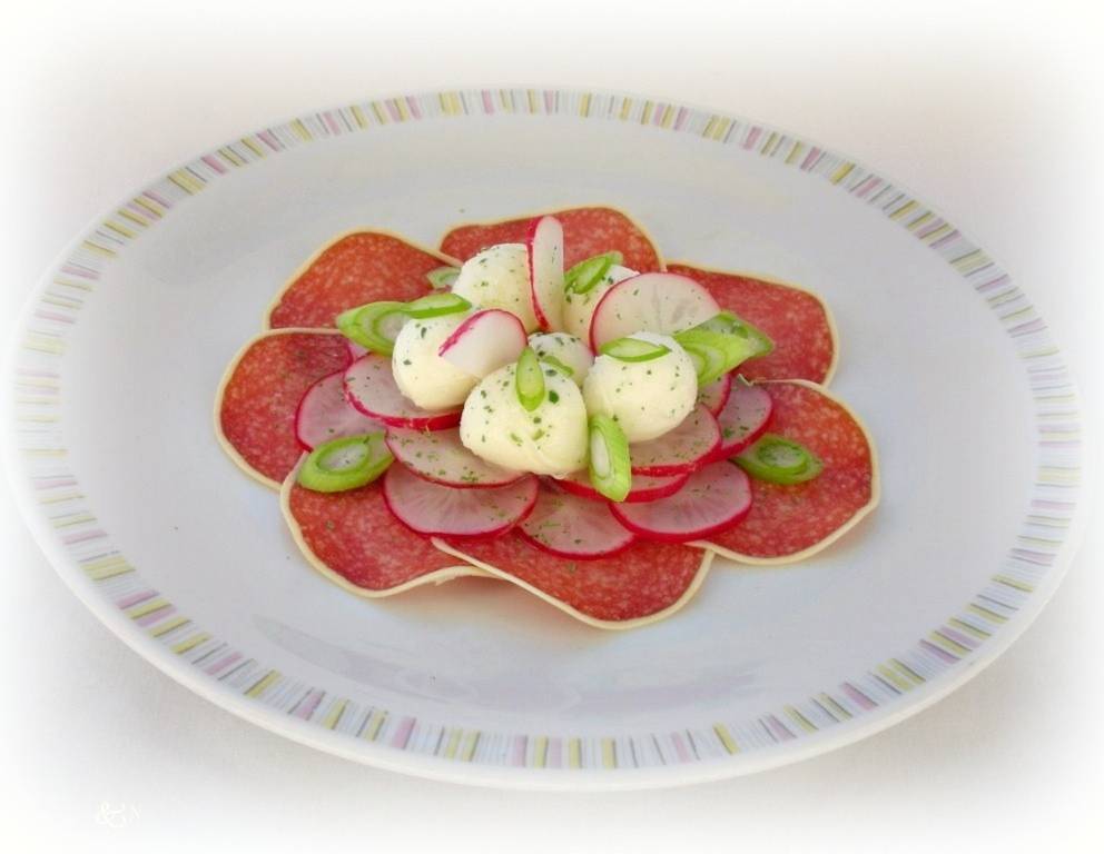 Salami-Radieschen-Carpaccio Salami-Radieschen-Carpaccio