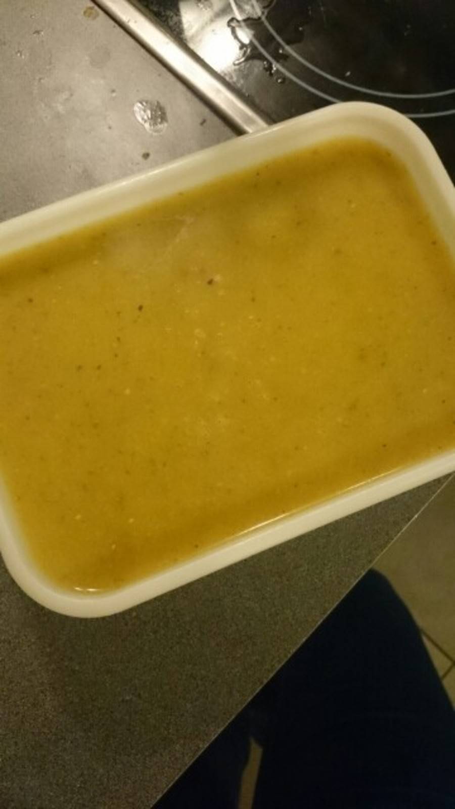 Exotische Kohlsprossensuppe