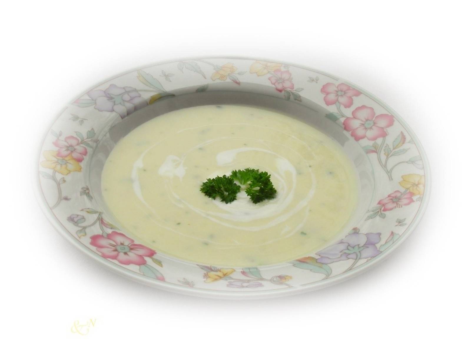 Erdäpfel-Sellerie-Suppe