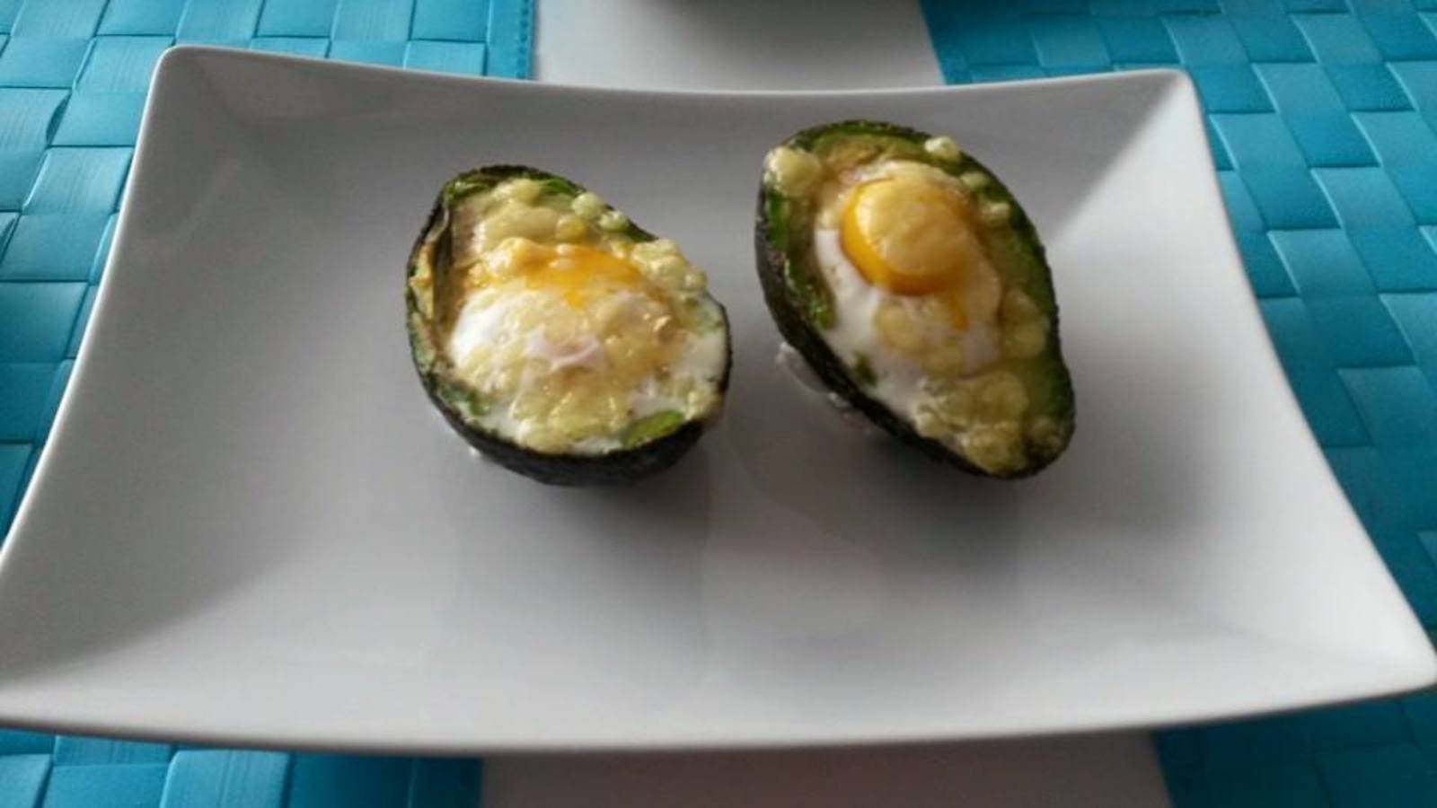Avocado Mit Ei Und Kase Uberbacken
