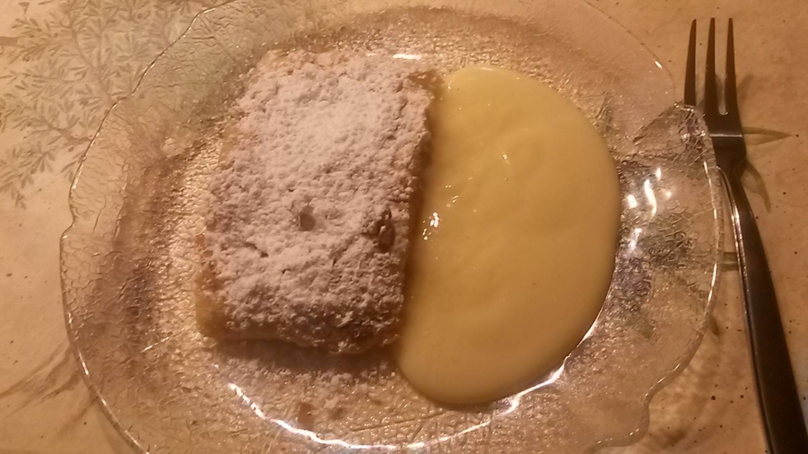 Apfelstrudel mit Vanillesauce