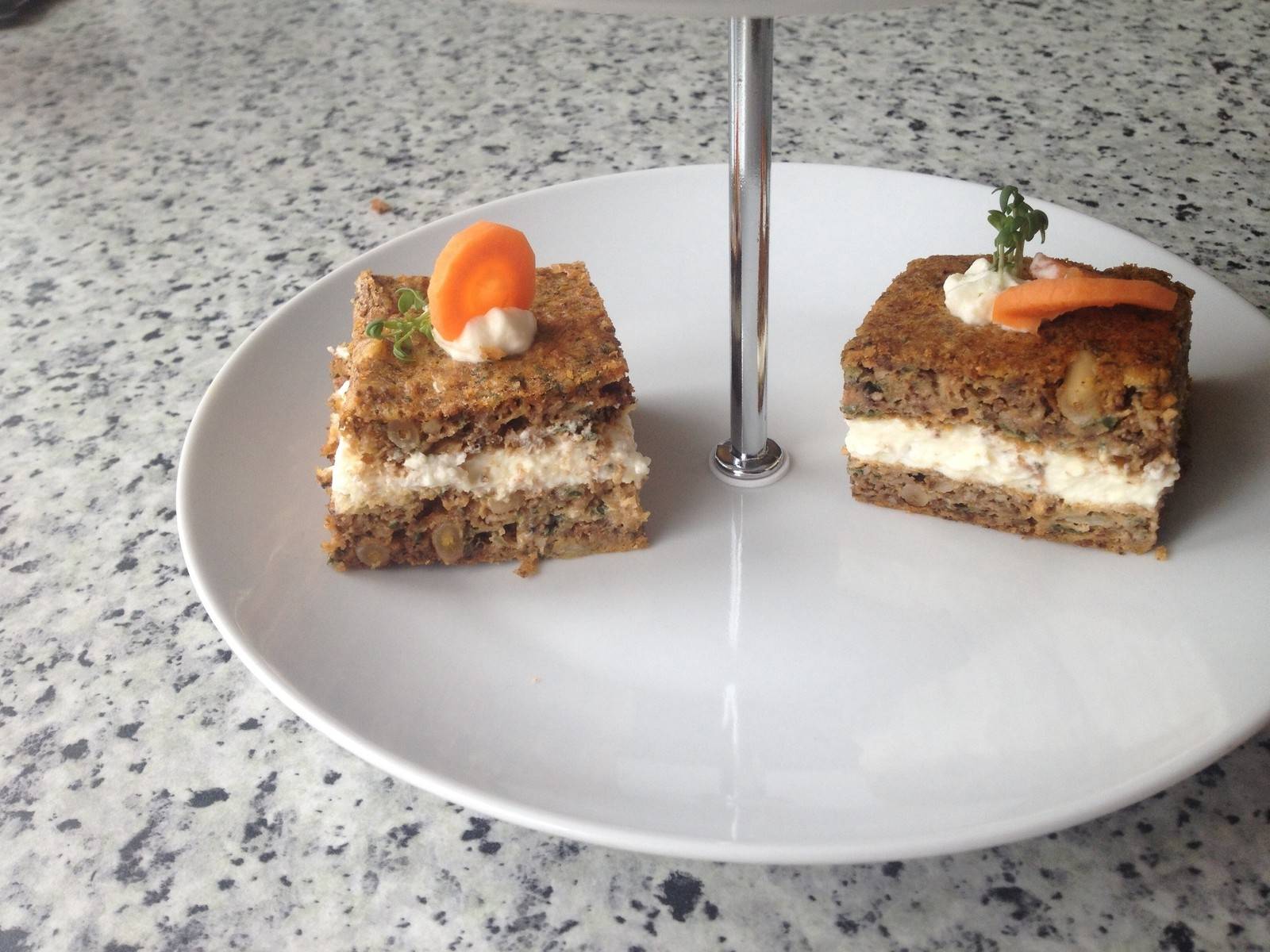 Pikanter Karottenkuchen Rezept - ichkoche.ch