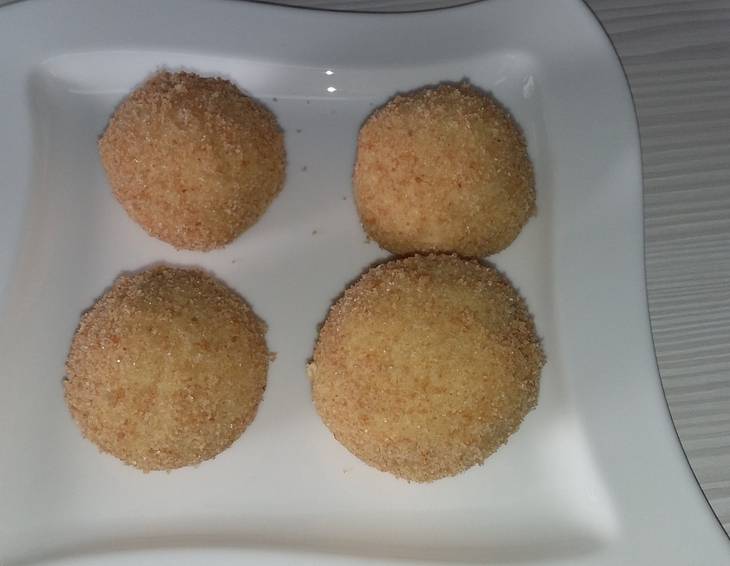 Kürbiskern-Marzipan-Knödelchen aus dem Dampfgarer Kürbiskern-Marzipan-Knödelchen aus dem Dampfgarer