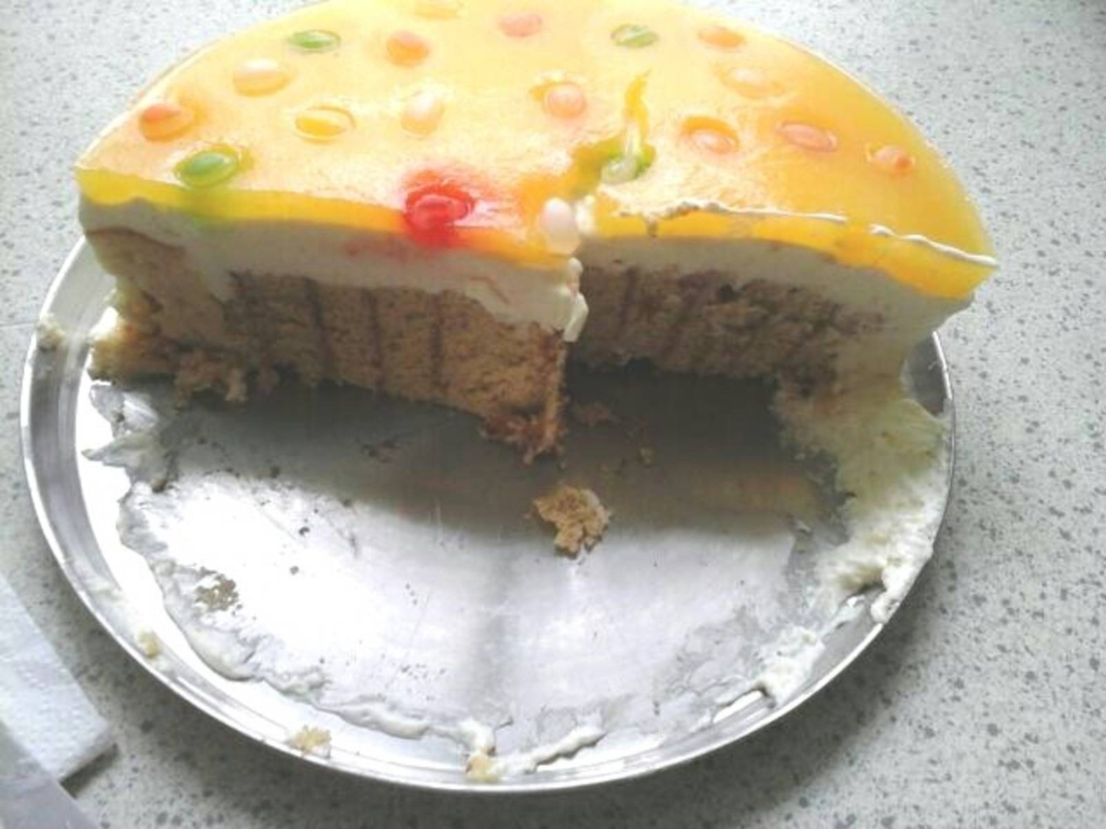 Holundercremetorte Rezept - ichkoche.at Holundercremetorte Rezept - ichkoche.at