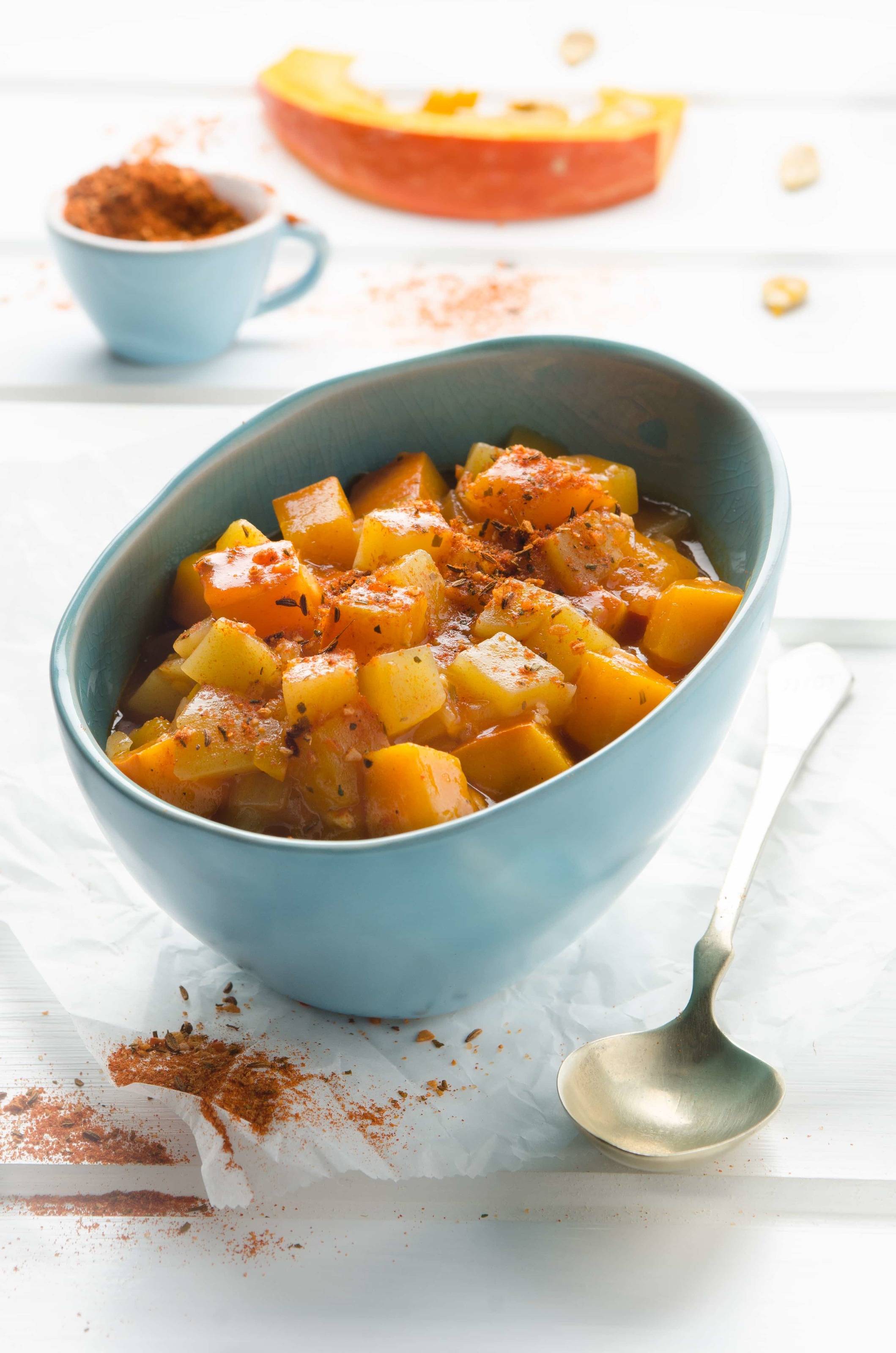 Kürbisgulasch Rezept - ichkoche.de Kürbisgulasch Rezept - ichkoche.de