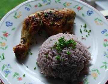 Hühnerschenkel mit Rotwein-Reis