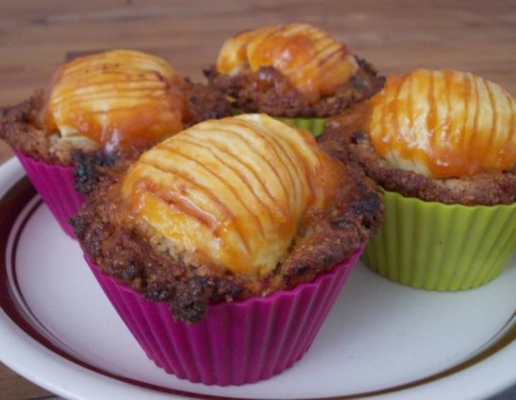 Apfel-Nuss-Preiselbeer-Muffins