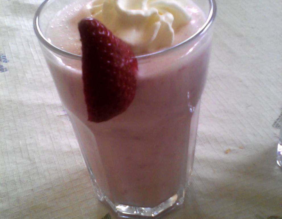 Bananen-Erdbeer-Shake Bananen-Erdbeer-Shake