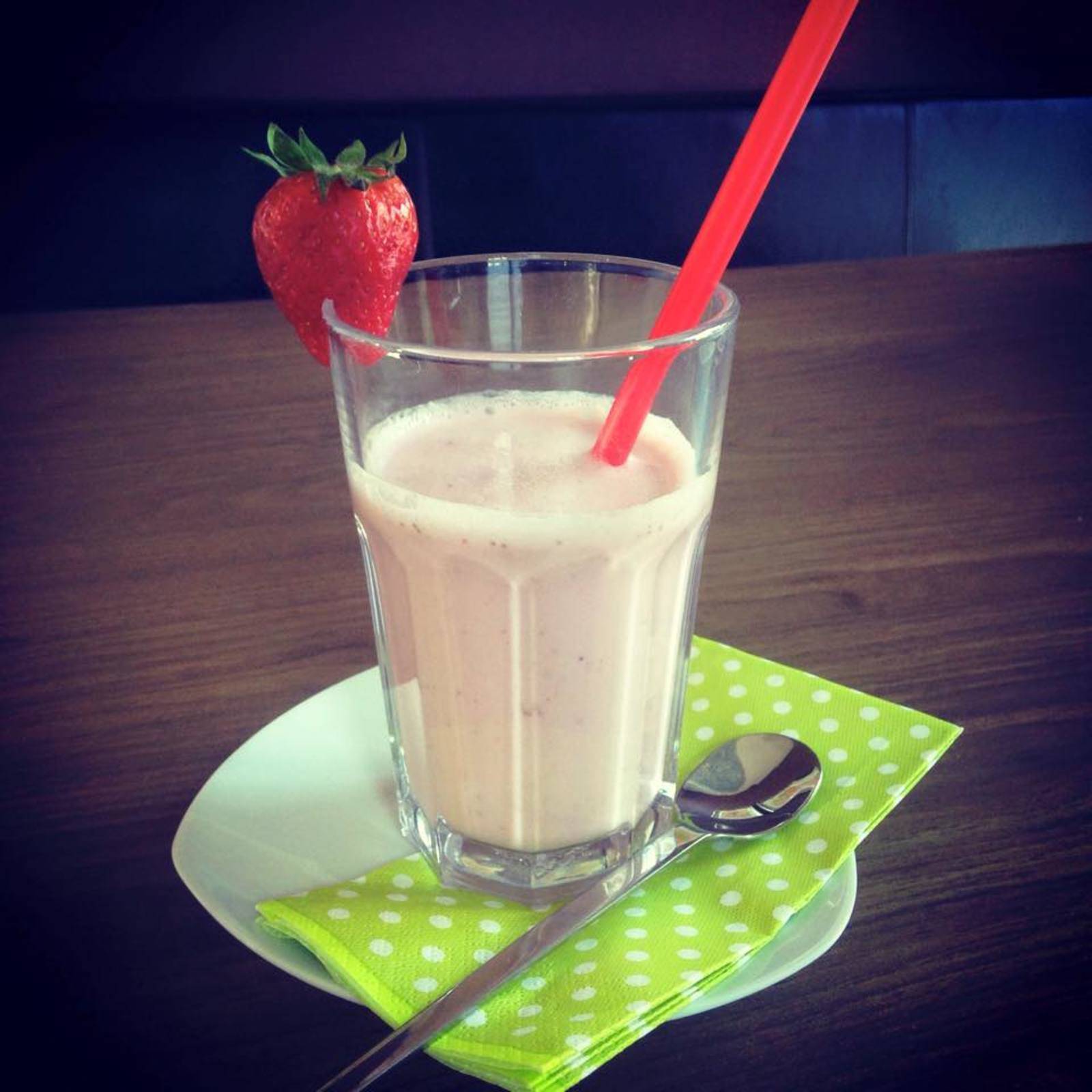 Erdbeershake mit Sojamilch Rezept - ichkoche.de Erdbeershake mit Sojamilch Rezept - ichkoche.de