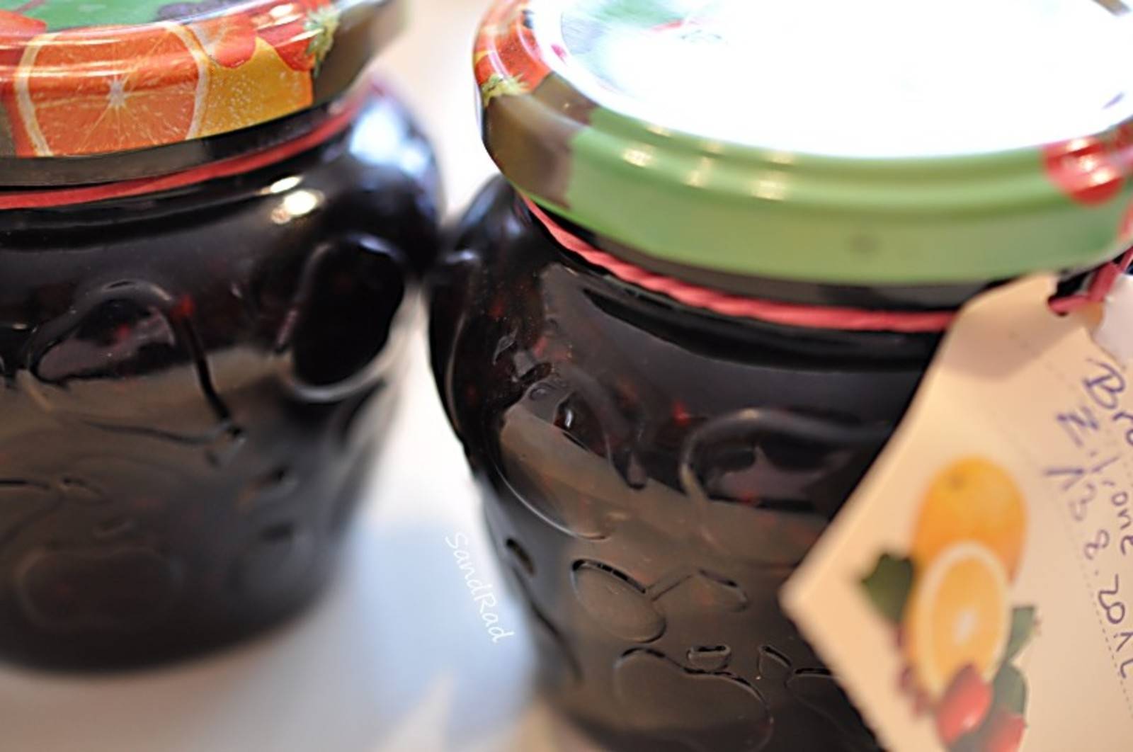 Brombeermarmelade mit Zitrone Rezept - ichkoche.ch