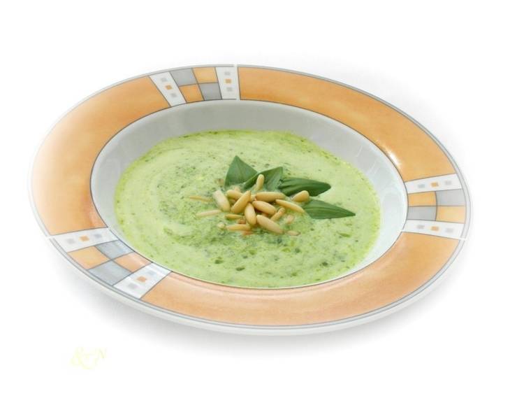 Bärlauch-Schaumsüppchen Bärlauch-Schaumsüppchen