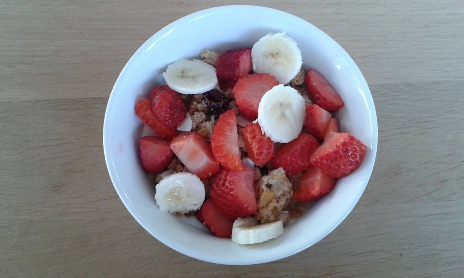 Erdbeer Müsli Rezept - ichkoche.de Erdbeer Müsli Rezept - ichkoche.de