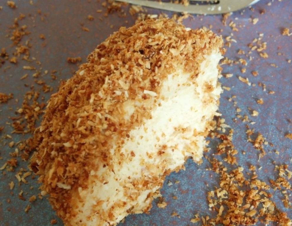 Kokos-Topfenknödel Kokos-Topfenknödel