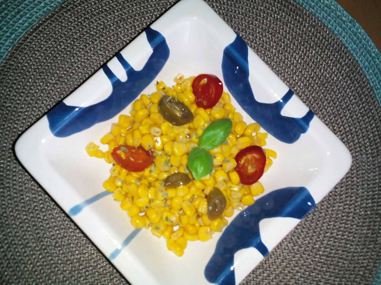 Maissalat mit Paprika Rezept - ichkoche.de Maissalat mit Paprika Rezept - ichkoche.de