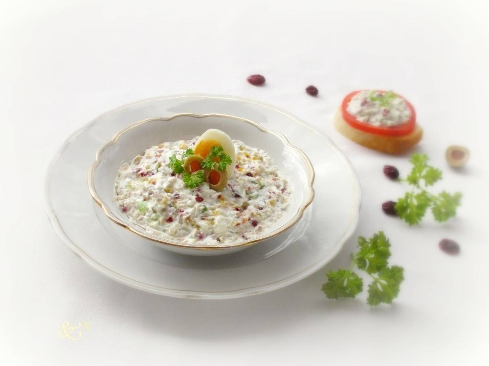 Schafskäse-Aufstrich mit Cranberries Rezept - ichkoche.de Schafskäse-Aufstrich mit Cranberries Rezept - ichkoche.de