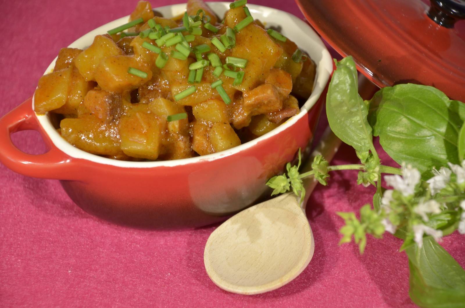 Erdäpfelgulasch