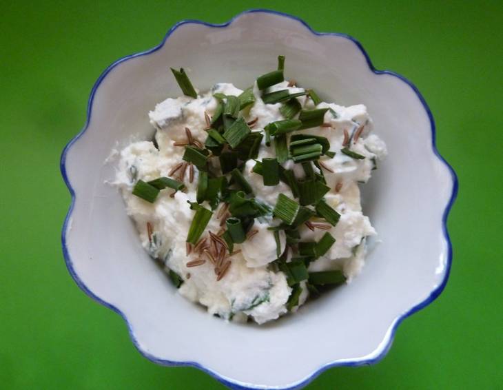 Topfenkäse mit Kümmel Topfenkäse mit Kümmel
