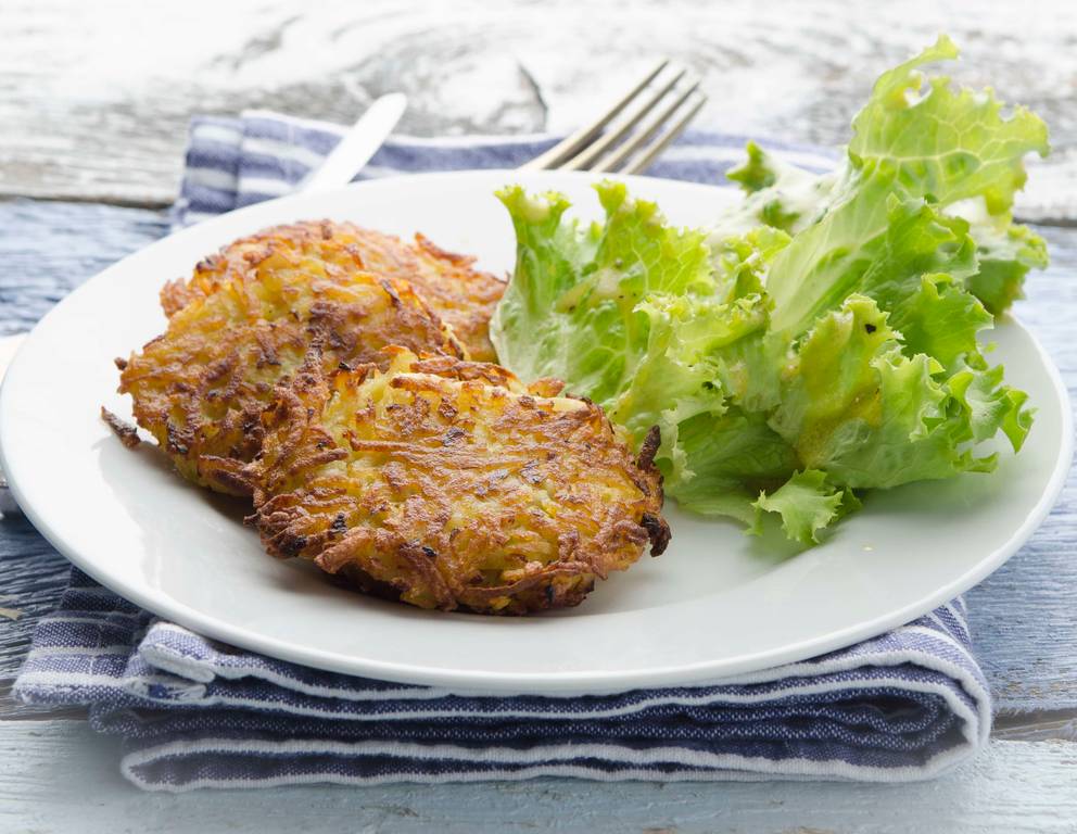 Kartoffelpuffer mit Käse gefüllt