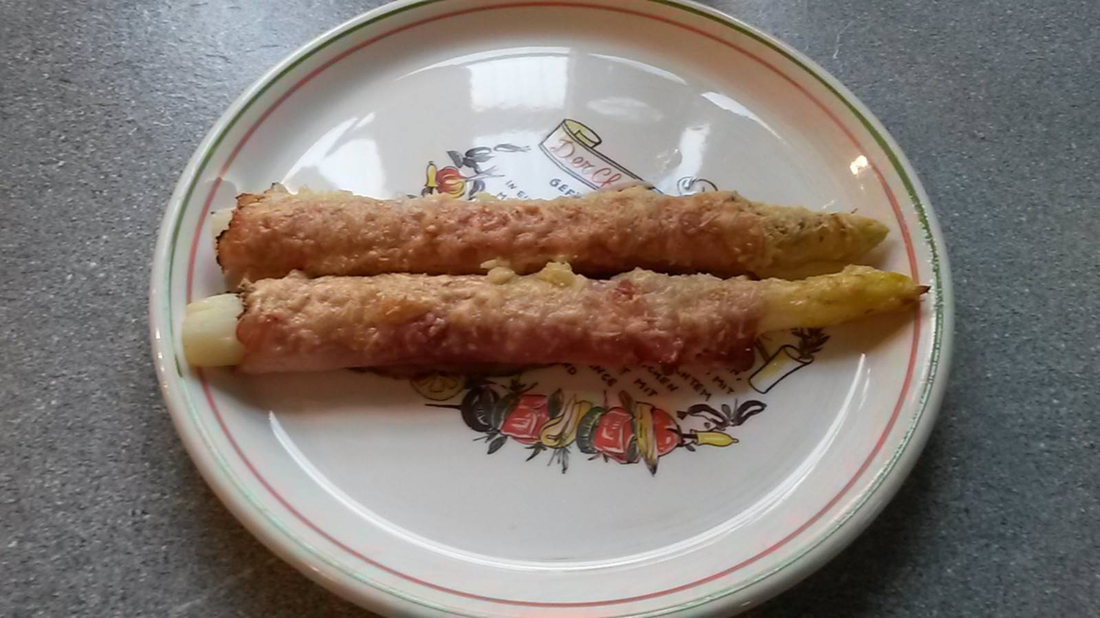 Spargel-Schinken-Röllchen