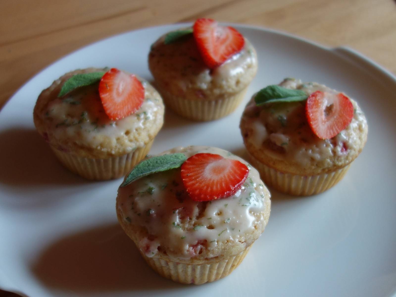 Erdbeer-Muffins Erdbeer-Muffins