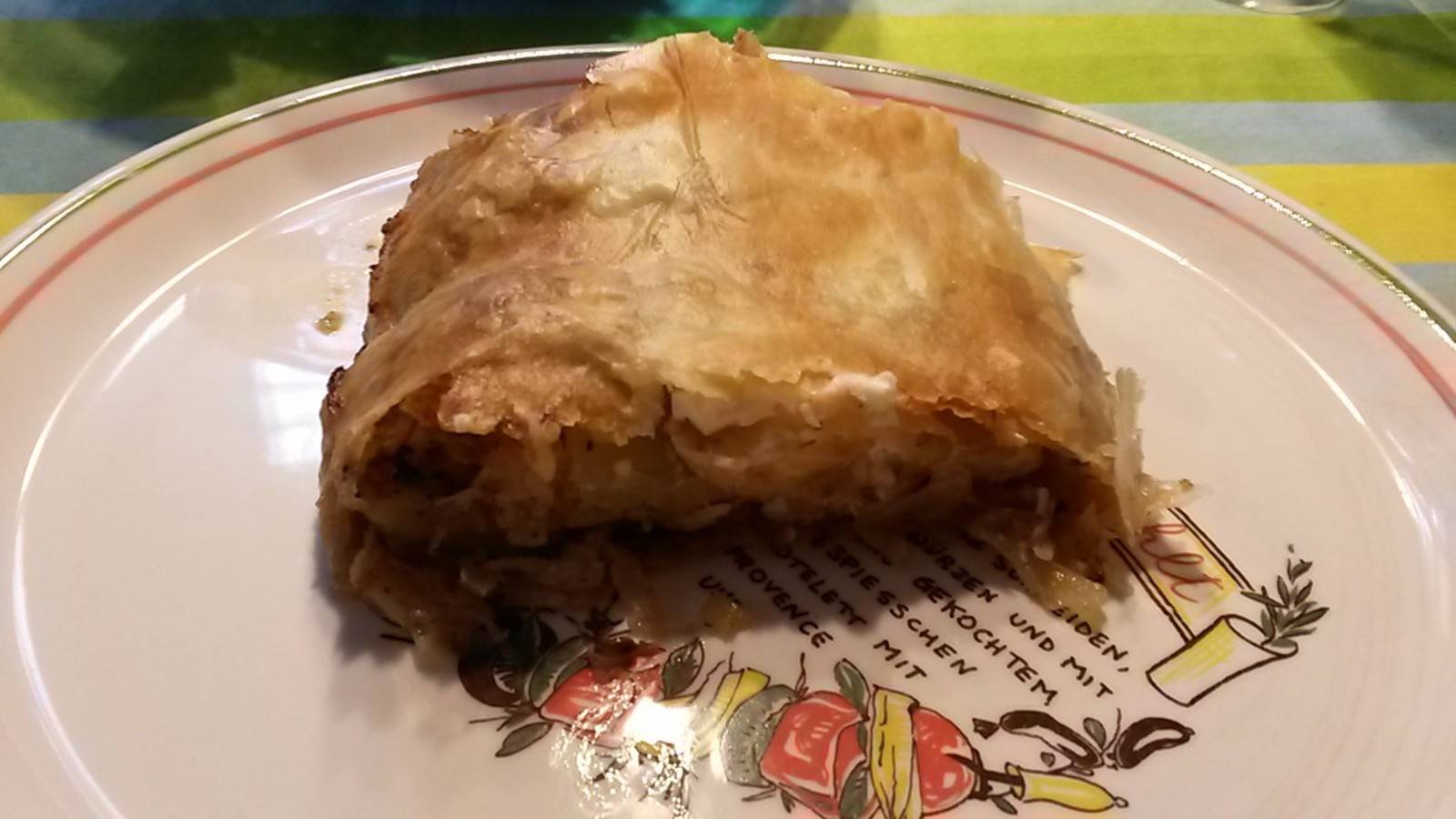 Kraut-Erdäpfel-Strudel