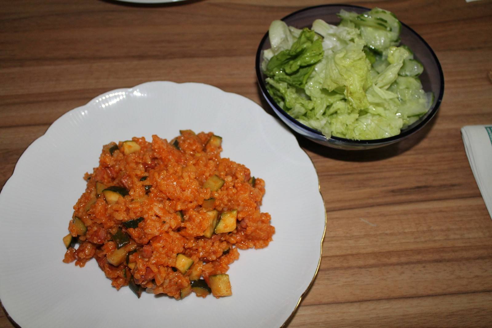 Gemüse-Reisfleisch-Pfanne superschnell Rezept - ichkoche.de
