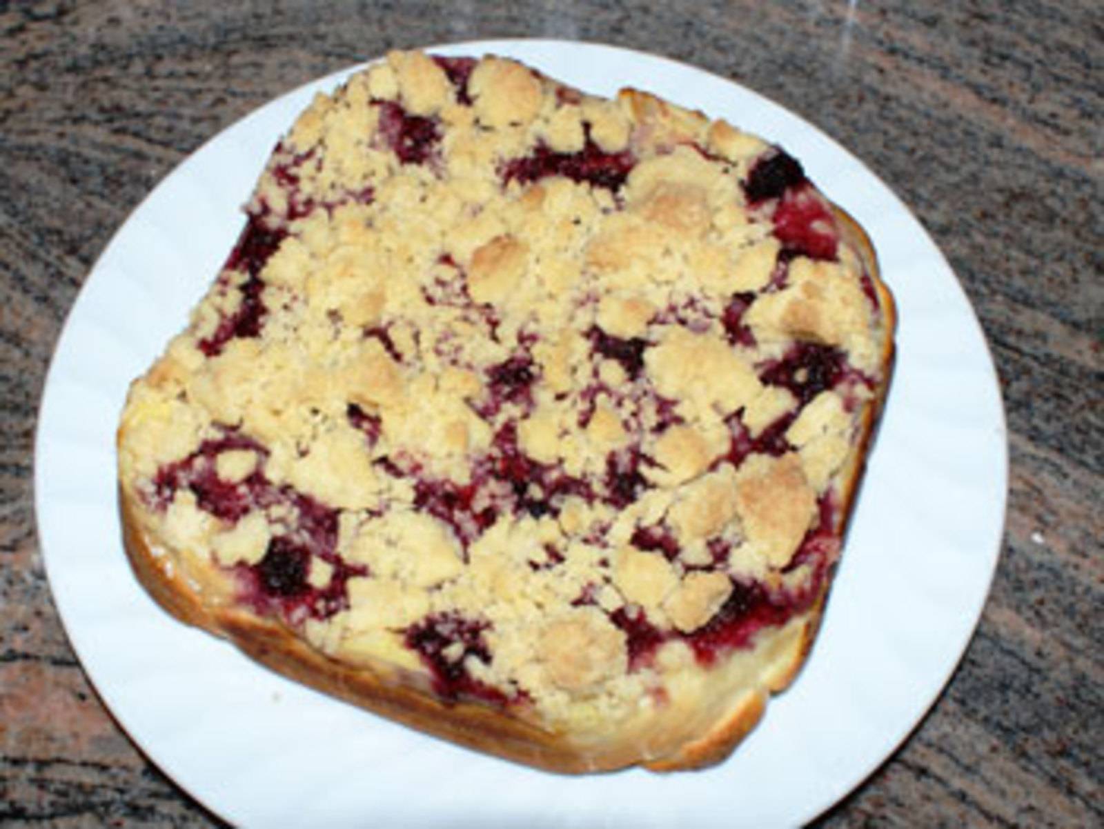 Ribisel-Eierlikör-Streuselkuchen Rezept - ichkoche.de