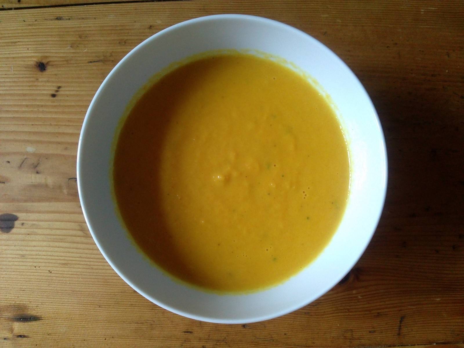 Kokos-Karotten-Suppe