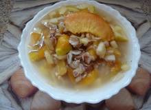 Vollkorn-Haferflocken-Obst-Brei Vollkorn-Haferflocken-Obst-Brei