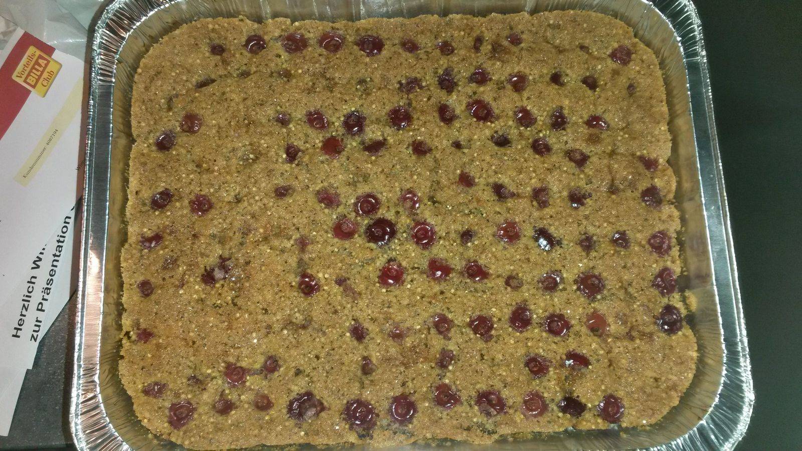 Kirschkuchen mit Quinoa und Buchweizen Rezept - ichkoche.at
