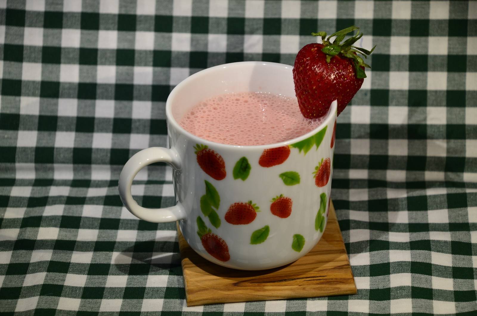 Erdbeermilch Rezept - ichkoche.ch
