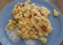 Käsespätzle mit Speck