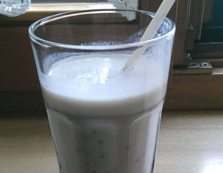 Bananen-Chia-Shake Bananen-Chia-Shake