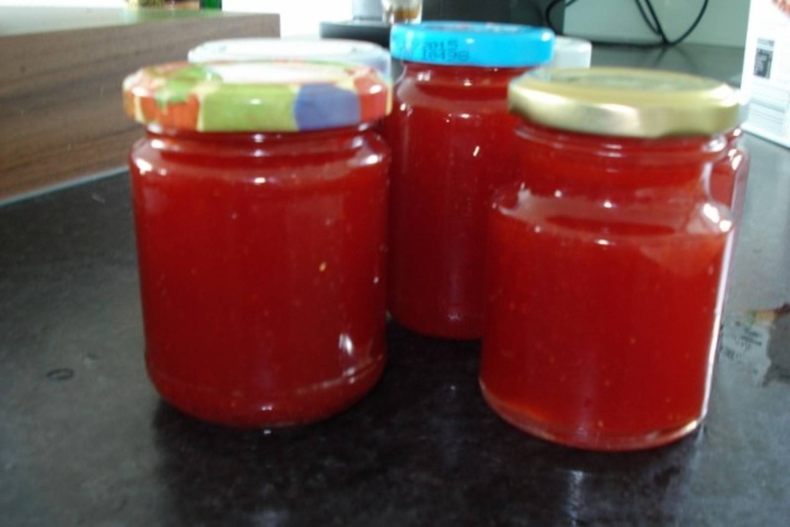 Granatapfelmarmelade mit Ingwer und Limette Rezept - ichkoche.at Granatapfelmarmelade mit Ingwer und Limette Rezept - ichkoche.at