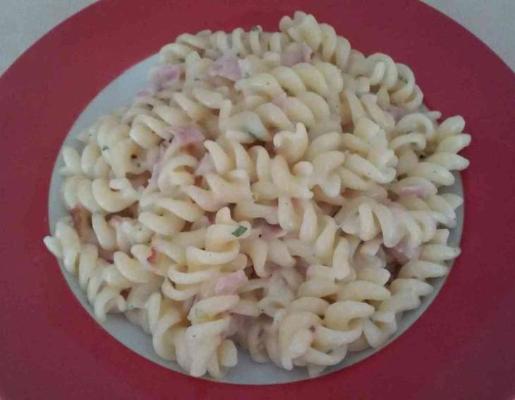 Pasta mit Käsesauce