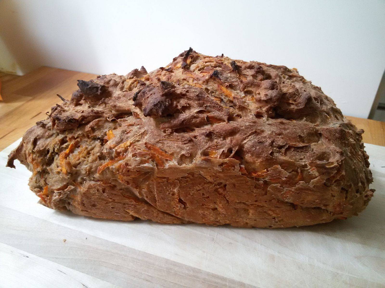 Dinkel-Karottenbrot Rezept - ichkoche.de Dinkel-Karottenbrot Rezept - ichkoche.de