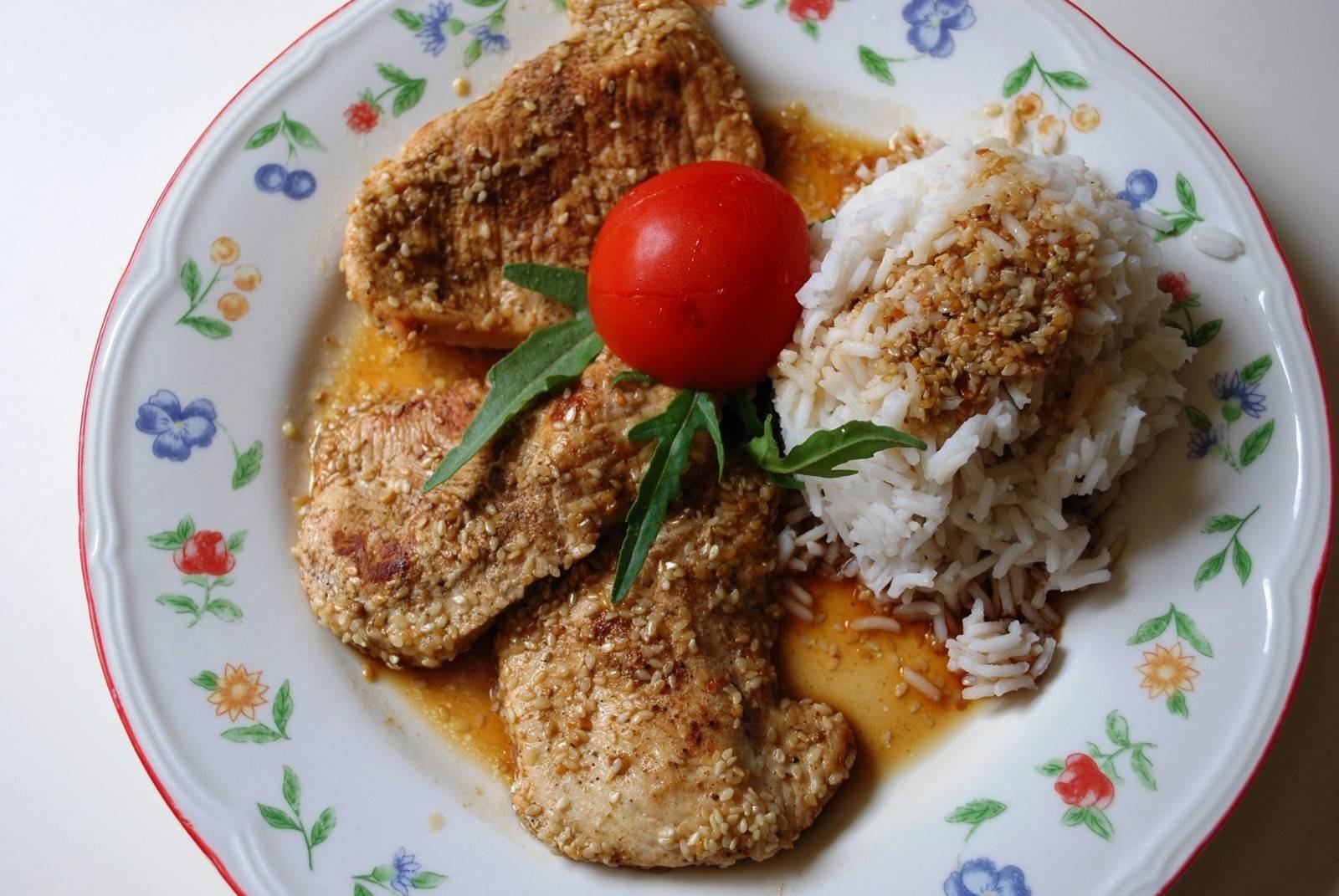 Truthahn-Minutensteaks mit Sesam Rezept - ichkoche.ch Truthahn-Minutensteaks mit Sesam Rezept - ichkoche.ch