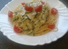 Zucchini-Spaghetti Zucchini-Spaghetti