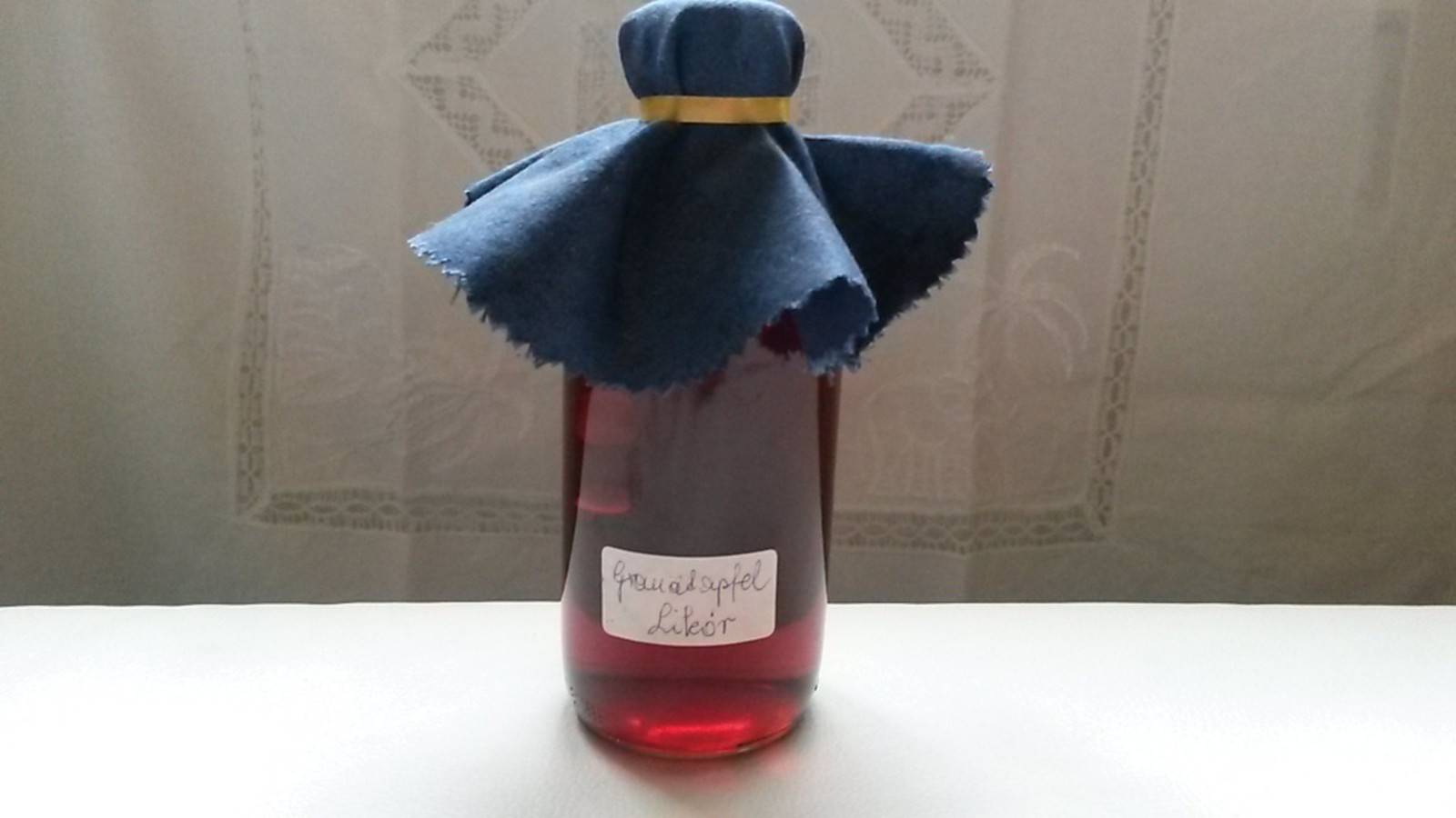 Granatapfel-Likör Rezept - ichkoche.at Granatapfel-Likör Rezept - ichkoche.at