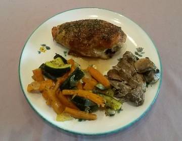 Mediterranes Gemüse mit Hühnerbrust Mediterranes Gemüse mit Hühnerbrust