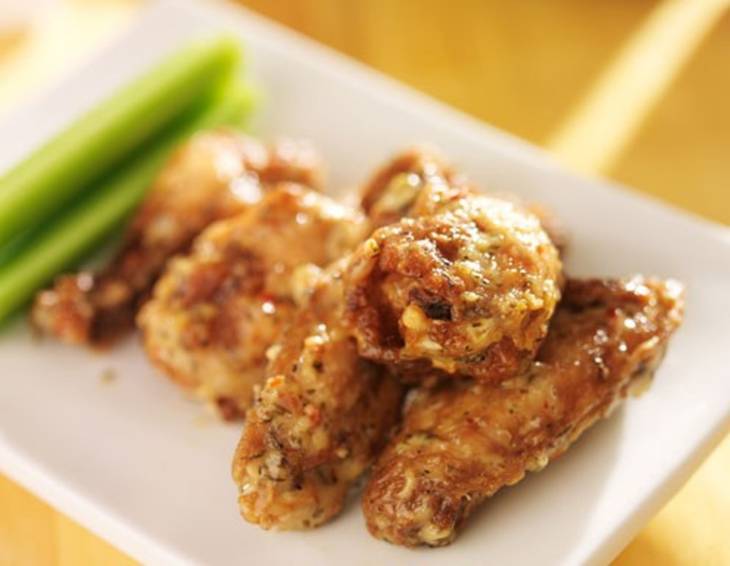 Chicken Wings mit Parmesan Chicken Wings mit Parmesan