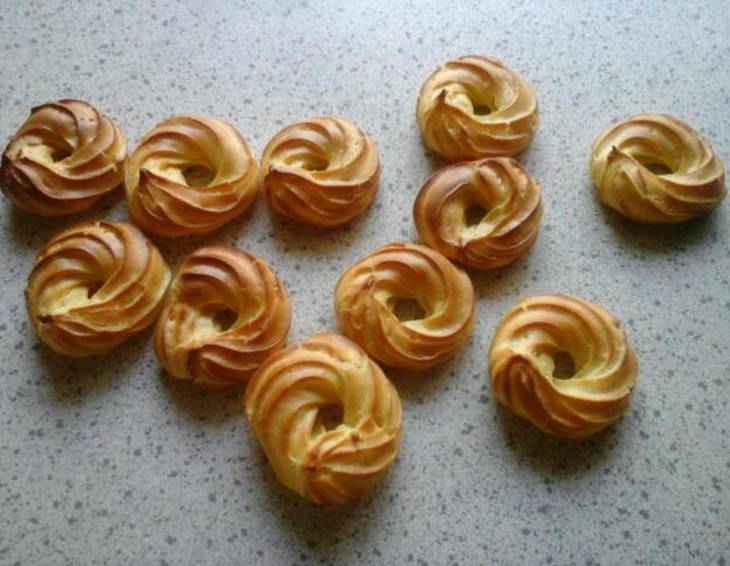 Brandteigkrapferl Grundrezept Brandteigkrapferl Grundrezept