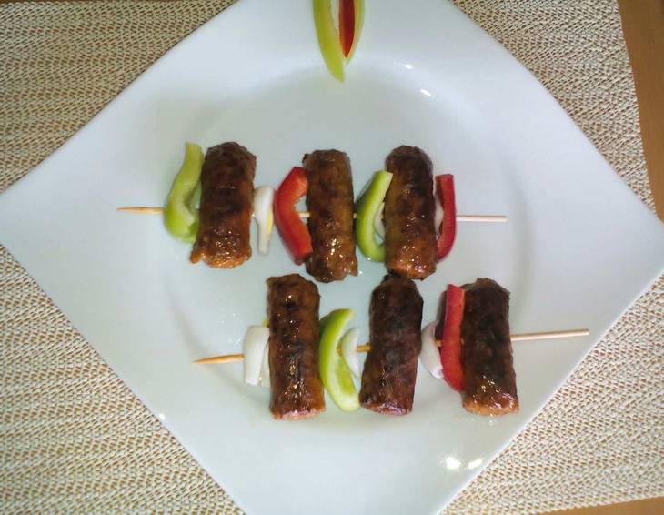 Cevapcici-Spieße