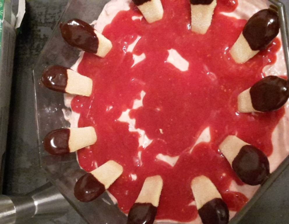 Erdbeer-Himbeer-Tiramisu ohne Ei Erdbeer-Himbeer-Tiramisu ohne Ei