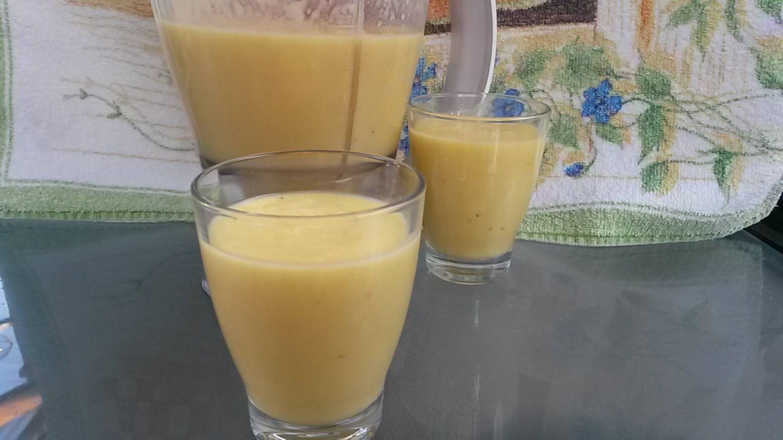 Mango-Shake mit Rum
