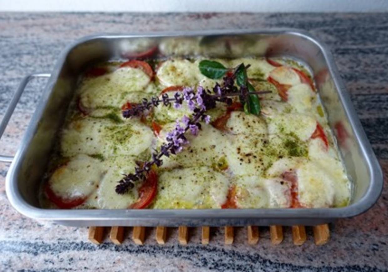 Überbackene Polenta mit Tomaten und Mozzarella Rezept - ichkoche.at