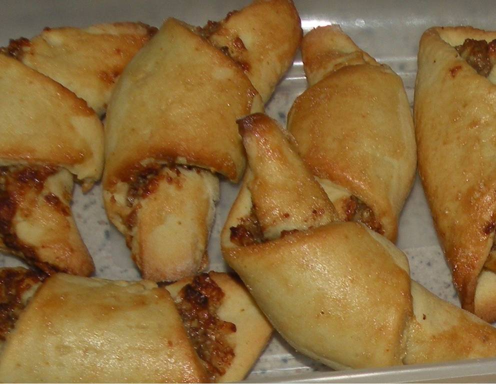 Nusskipferl aus Kartoffelteig Nusskipferl aus Kartoffelteig