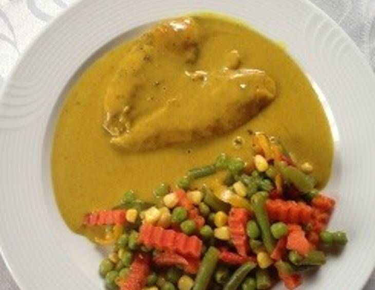 Hühnerbrüstchen mit Kräutersauce Hühnerbrüstchen mit Kräutersauce